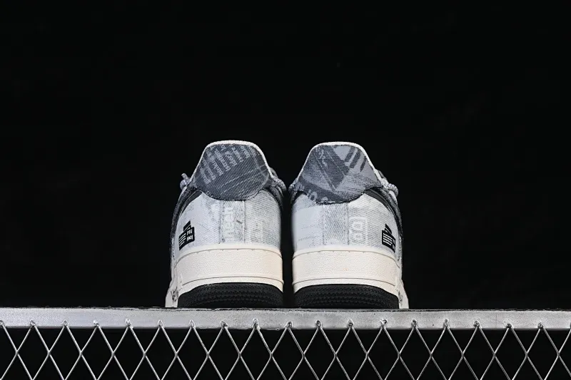 All categories Nk Air Force 1 Air Force series Nk Air Force 1 Low Air Force low-top Nike Air Force 1'07 Low "Dark Gothic Graffiti" Hand-painted graffiti Dark graffiti Air Force 1 low-top casual sneakers FB0607-110